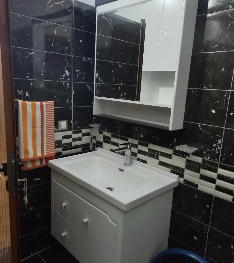 Jey Vlora Apartaments 0*, فلورا